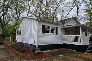 4620 Oak Grove Cir, Cumming, GA 30028 - Photo 5