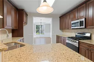 7020 Weybridge Dr, Cumming, GA 30040 - Photo 17