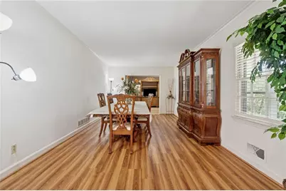 1387 Springdale Road, Gainesville, GA 30501 - Photo 5