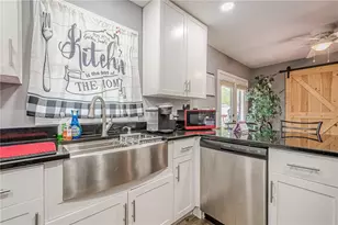 846 Orris Ln, Mableton, GA 30126 - Photo 13