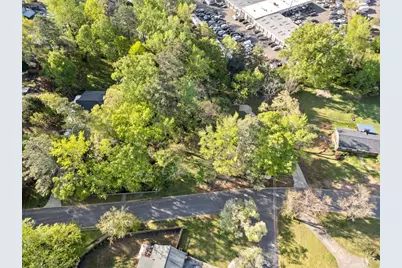 335 Alpine Drive, Roswell, GA 30075 - Photo 3