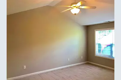 1975 Hoods Fort Circle NW #24, Kennesaw, GA 30144 - Photo 5