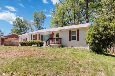 1907 Clarke Lane, Decatur, GA 30035 - Photo 3