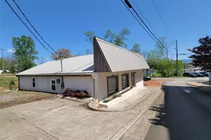 37 Court St, Jasper, GA 30143 - Photo 1