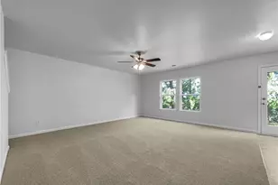 325 Freeman Cir, Villa Rica, GA 30180 - Photo 3