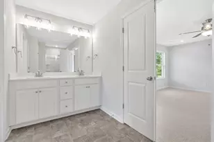 4556 Sweetlake Ct SW, Mableton, GA 30126 - Photo 17