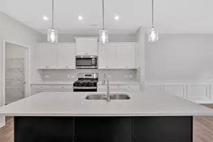 4556 Sweetlake Ct SW, Mableton, GA 30126 - Photo 11