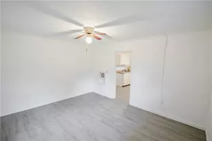 221 Lexington Ave, Griffin, GA 30223 - Photo 17