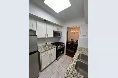 6851 Roswell Road #O10, Atlanta, GA 30328 - Photo 7