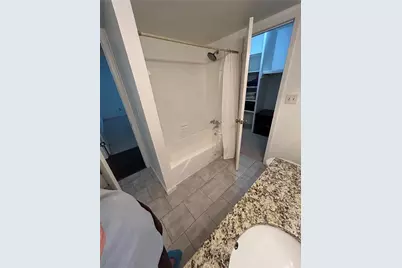 6851 Roswell Road #O10, Atlanta, GA 30328 - Photo 9