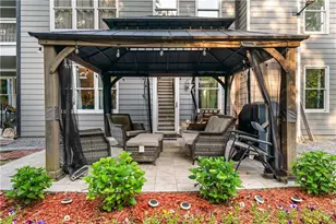 2582 Corey Park Dr, Loganville, GA 30052 - Photo 3