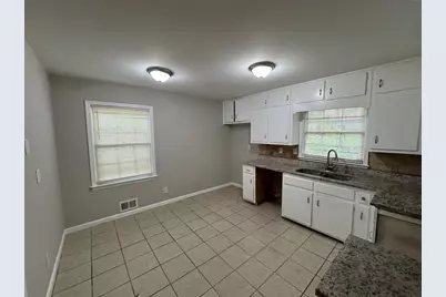 5183 McCarter Court, Stone Mountain, GA 30088 - Photo 7