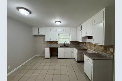 5183 McCarter Court, Stone Mountain, GA 30088 - Photo 5