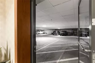 3630 Peachtree Road NE, Atlanta, GA 30326 - Photo 55