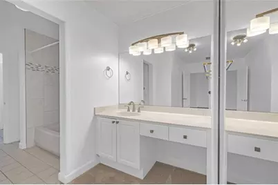 3475 Oak Valley Road #APT 650, Atlanta, GA 30326 - Photo 19