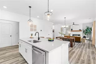 3291 Pepperpike Ct, Loganville, GA 30052 - Photo 11