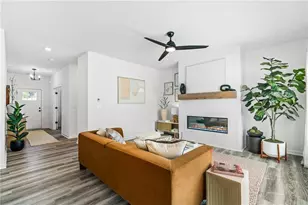 3291 Pepperpike Ct, Loganville, GA 30052 - Photo 5