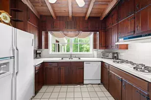 881 Rockbridge Rd SW, Lilburn, GA 30047 - Photo 7