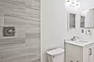 632 Granville Ct, Sandy Springs, GA 30328 - Photo 7