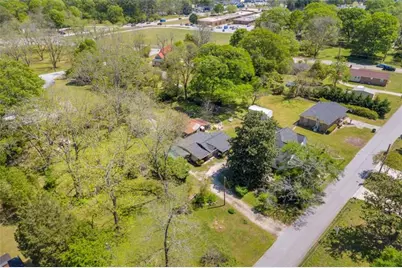 215 Fair Street, Loganville, GA 30052 - Photo 29