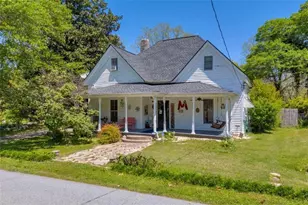 215 Fair St, Loganville, GA 30052 - Photo 5