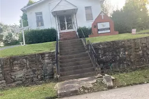 972 Dimmock St SW, Atlanta, GA 30310 - Photo 1