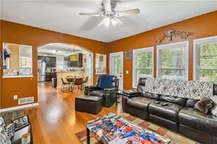 3215 Rose Petal Ln, Powder Springs, GA 30127 - Photo 7