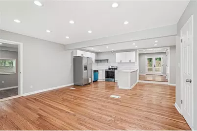 2450 Elkhorn Drive, Decatur, GA 30034 - Photo 9