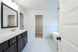 1238 Cherry Bark Ct, Loganville, GA 30052 - Photo 9