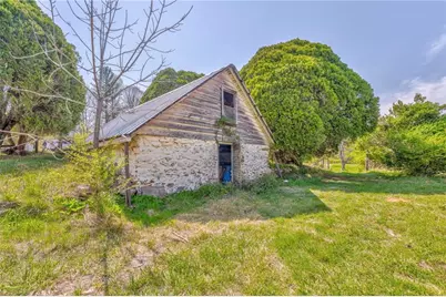 365 Waters Road, McCaysville, GA 30555 - Photo 13