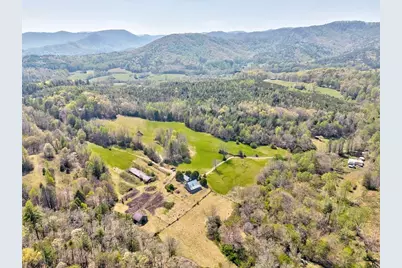 365 Waters Road, McCaysville, GA 30555 - Photo 25