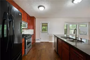 1131 Bailing Dr, Lawrenceville, GA 30043 - Photo 11