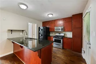 1131 Bailing Dr, Lawrenceville, GA 30043 - Photo 9