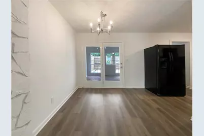 1098 Eastview Circle NE, Conyers, GA 30012 - Photo 13