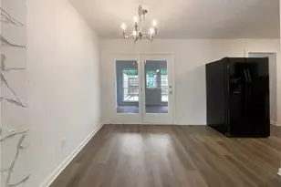 1098 Eastview Cir NE, Conyers, GA 30012 - Photo 13