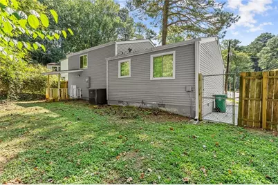 2036 Countydown Lane, Stone Mountain, GA 30088 - Photo 19