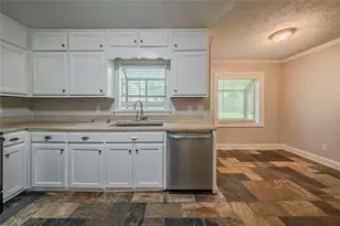 228 Amour Way SW, Lilburn, GA 30047 - Photo 5