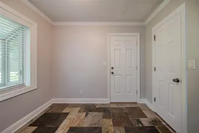 228 Amour Way SW, Lilburn, GA 30047 - Photo 7