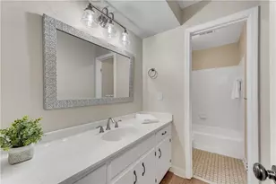 2100 Stone Hollow Ct, Marietta, GA 30062 - Photo 31