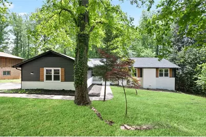 831 Sweet Briar Lane SE, Conyers, GA 30094 - Photo 1