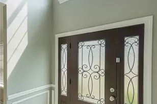 1528 Rogers Crossing Dr, Lithonia, GA 30058 - Photo 5