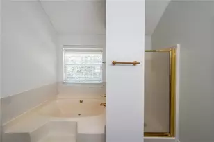 1528 Rogers Crossing Dr, Lithonia, GA 30058 - Photo 23