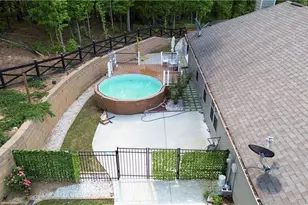 27 Creekside Dr, Winder, GA 30680 - Photo 9