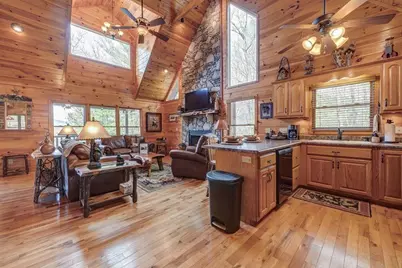 425 Rhonda Lane, Mineral Bluff, GA 30559 - Photo 13