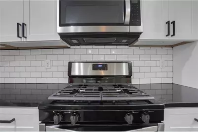 235 Holly Road NW, Atlanta, GA 30314 - Photo 11