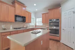 5881 Brookstone Walk NW, Acworth, GA 30101 - Photo 13