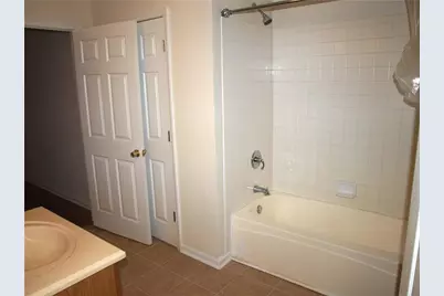 6979 Overlook Point, Stone Mountain, GA 30087 - Photo 9