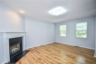 2201 Landing Walk Dr, Duluth, GA 30097 - Photo 25