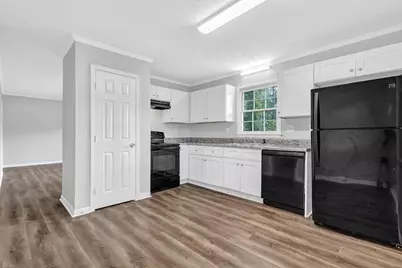 6307 Thornhedge Drive, Riverdale, GA 30296 - Photo 11