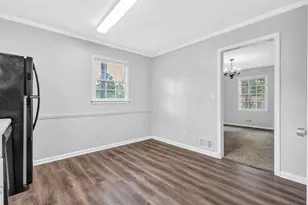 6307 Thornhedge Dr, Riverdale, GA 30296 - Photo 9